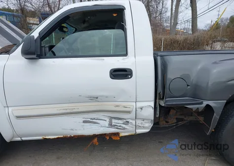 2004 Chevrolet Silverado 1500 Z71 from USA, damaged, VIN 1GCEK14T84Z178380